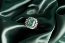 Anel Esmeralda Colombiana Octogonal — Colômbia Emerald — Isabel Oliveira