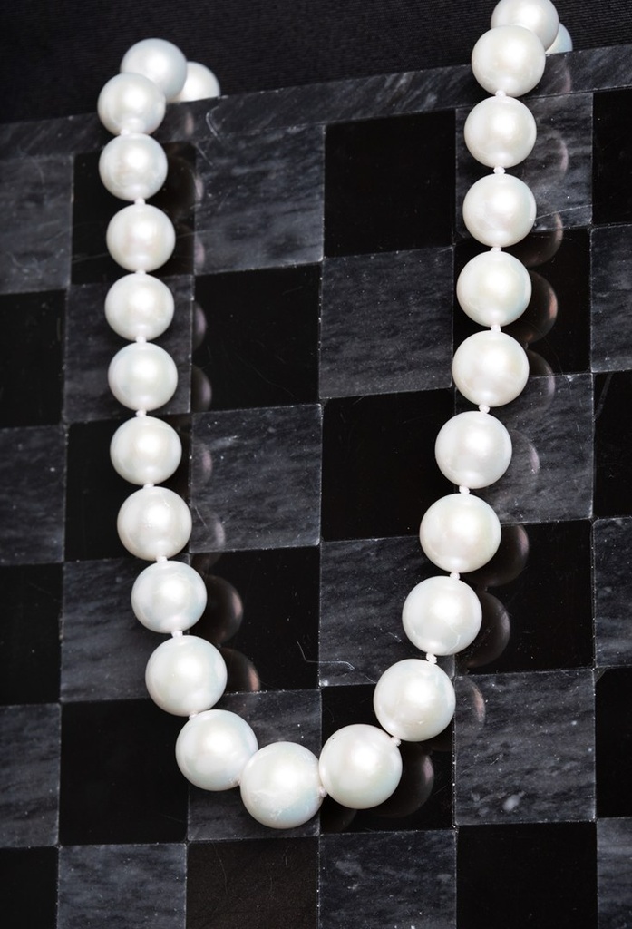 077351-11