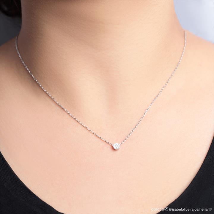 [069226] Colar Botão 5,15mm com 7 Diamantes 0,12ct em Ouro Branco 18k