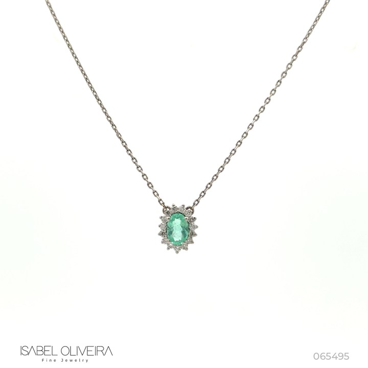 Colar Clássico Turmalina Paraiba Oval 0,33ct 15 Brilhantes 0,15ct g VS1 Corrente Cartier 40cm 2,41g Ouro Branco 18k - Coleção Sara e Antonio