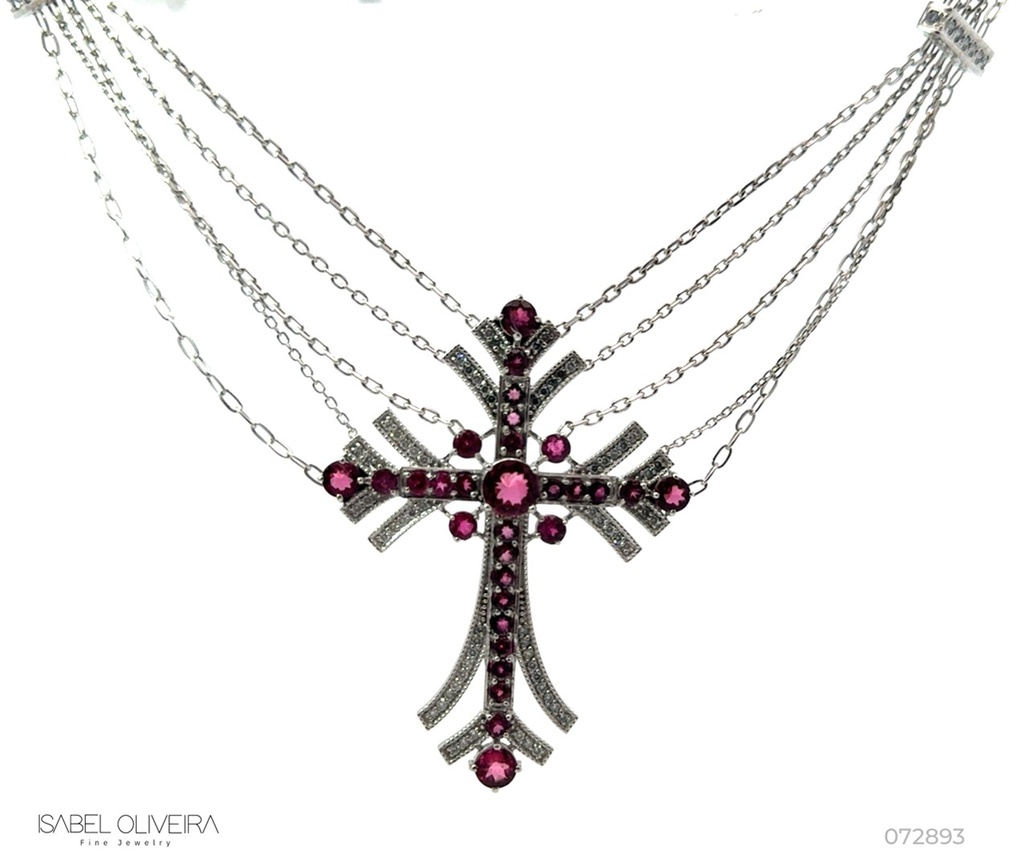 Colar com Pingente Crucifixo Rubelitas 7,34ct 73 Brilhantes 1,19ct 53,78g Ouro 18k com Ródio Negro - Coleção Crucifixos