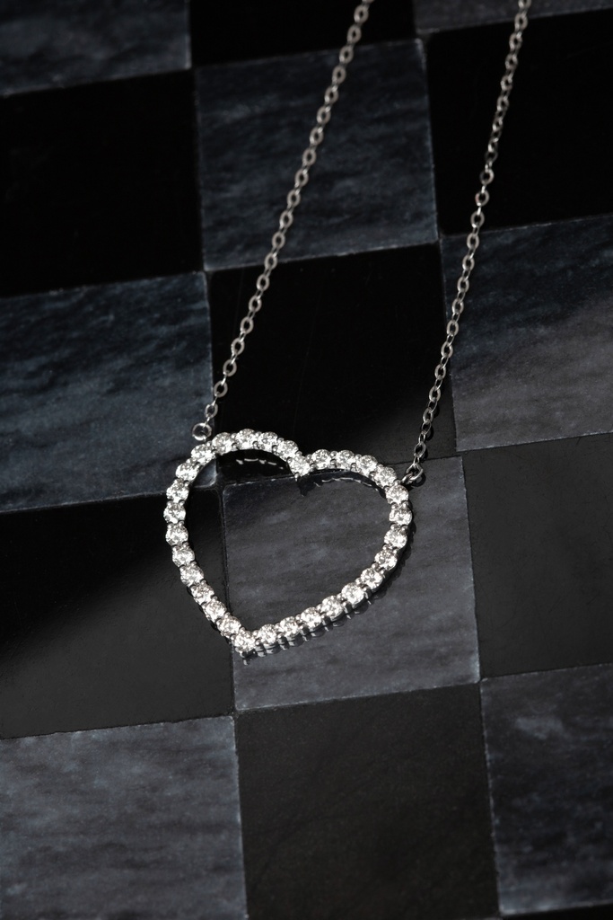 Colar Coração 30 Brilhantes 0,96ct 1,92g 43cm Ouro Branco 18k - Coleção Laisa