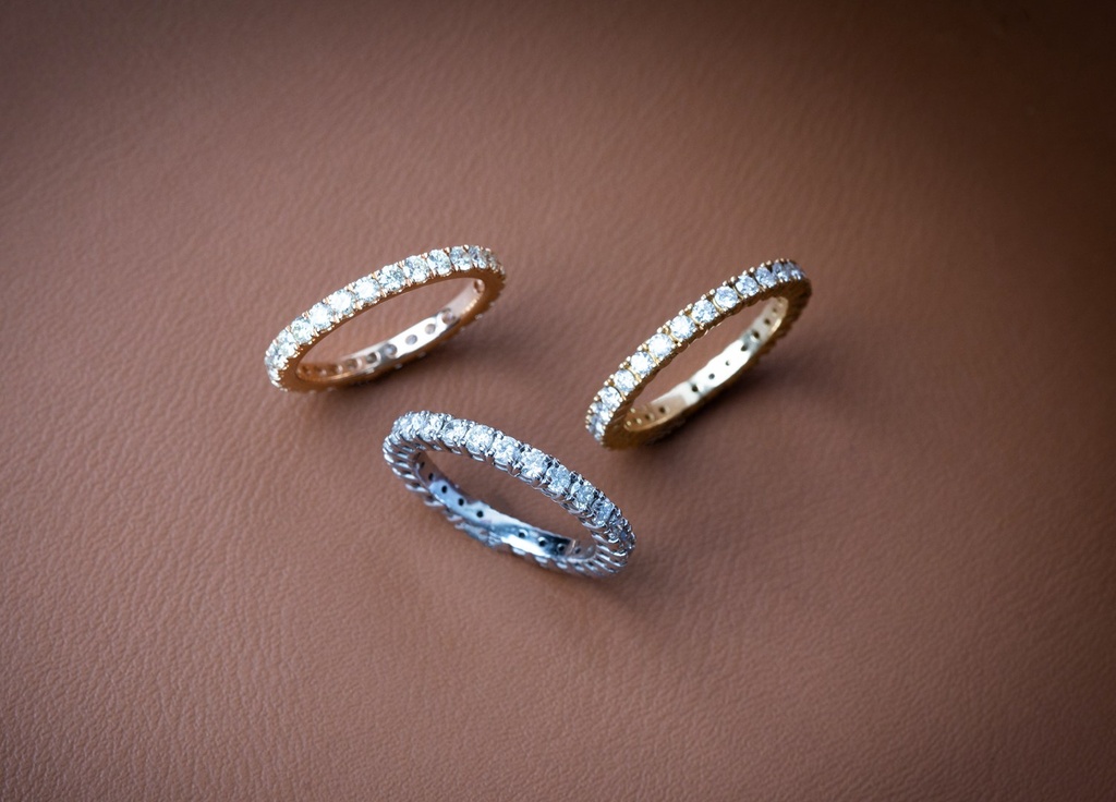 [053676] 3-Aliança Inteira 30 Brilhantes 0,90ct H VS2 3,20g Ouro Amarelo 18k - Coleção Soulmates