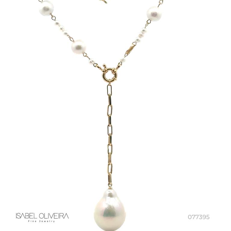 [077395] Colar Gravata 7 Pérolas Akoya 1 Pérola Gota Corrente Cadeado 42cm 16,95g Ouro Amarelo 18k - Coleção Over The Moon