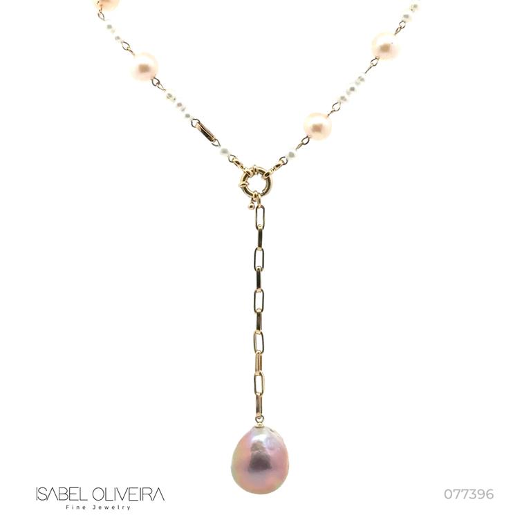 [077396] Colar Gravata 7 Pérolas Akoya Rosa 1 Pérola Gota Corrente Cadeado 42cm 13,19gouro Amarelo 18k - Coleção Over The Moon