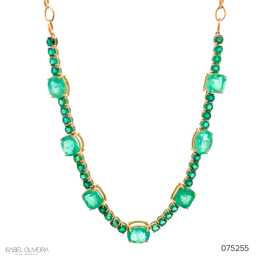Colar Mix 7 Esmeraldas Colombianas 14,39CT 32 Esmeraldas Brasileiras 5,29CT 48CM 18G Ouro Amarelo 18K - Coleçao Colombia Emerald