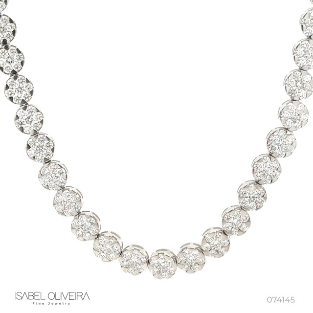 Colar Botão 6,35mm com 315 Diamantes 9,33ct em Ouro Branco 18k