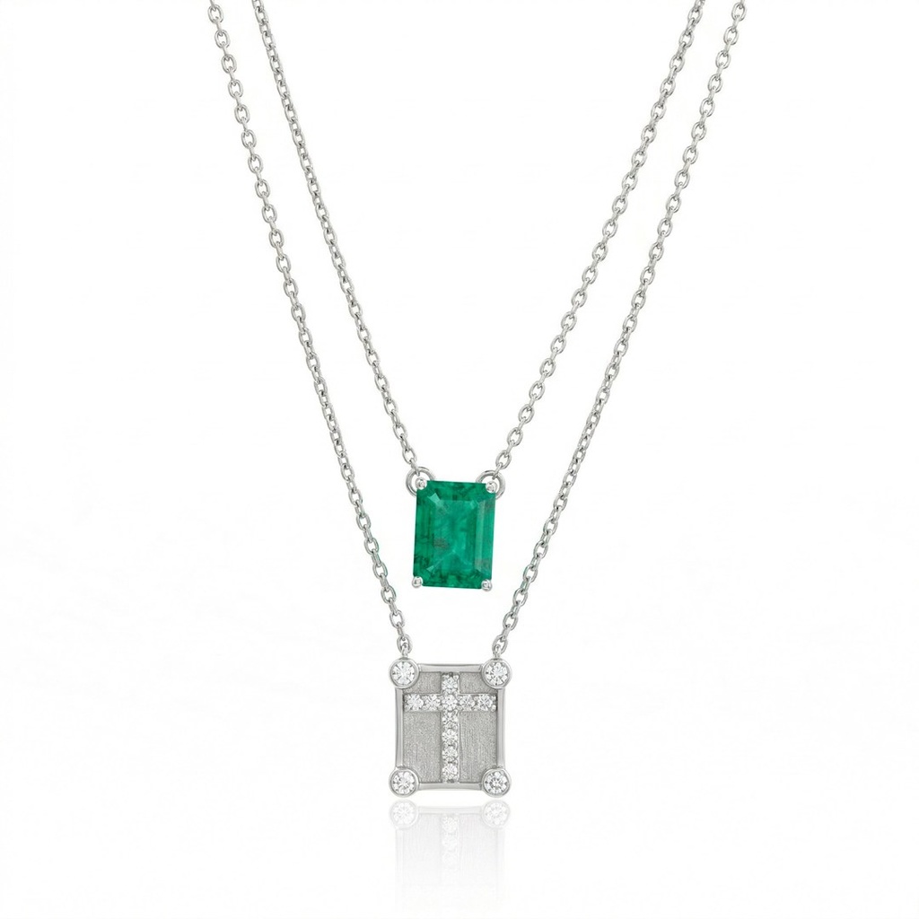 [071951] Escapulário Esmeralda Colombiana 1,24ct Cruz 14 Brilhantes 0,14ct J SI1 3,72g Ouro Branco 18k - Coleção Escapulário Premium