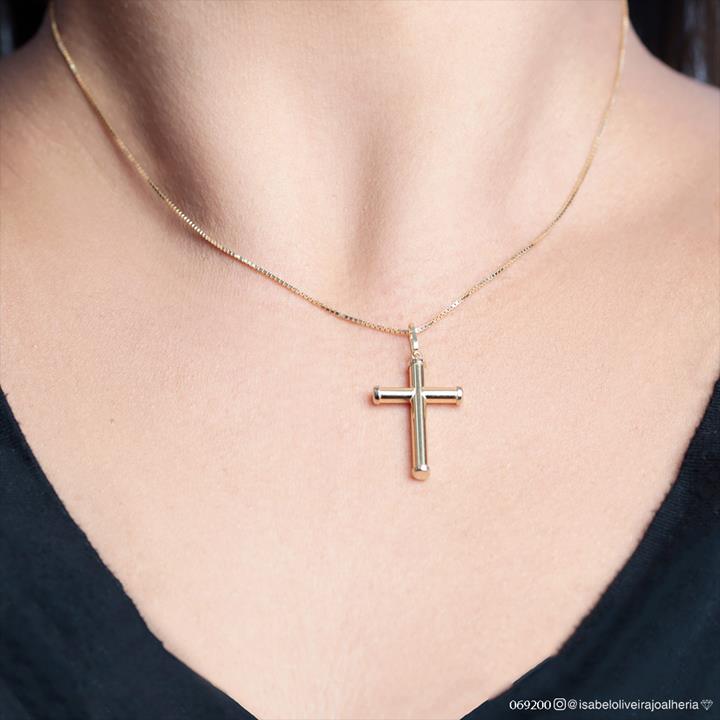 M-Pingente Cruz Palito 1,40G Ouro Amarelo 18K - Coleçao Crucifixos
