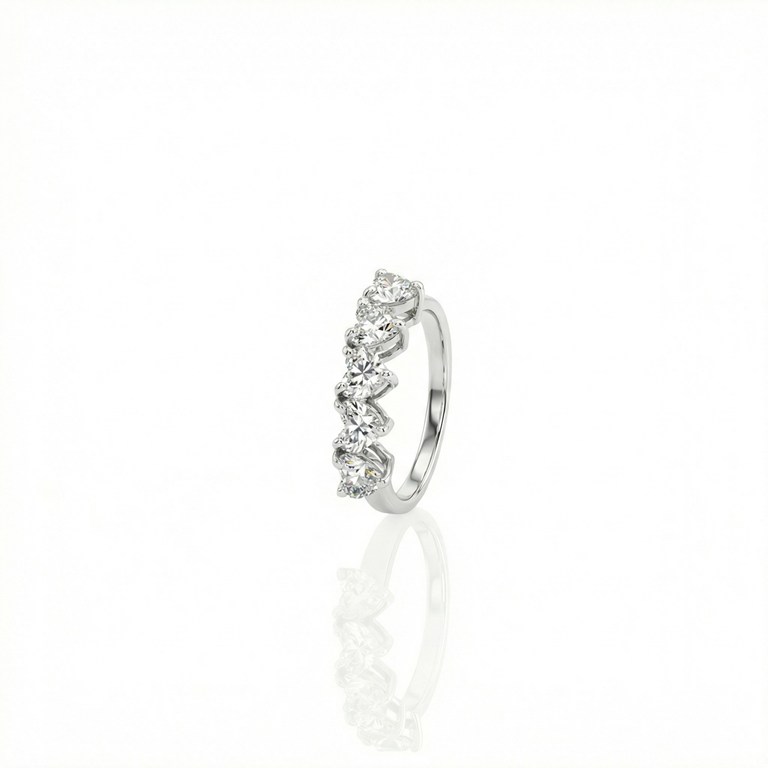MEIA ALIANÇA 5 DIAMANTES CORAÇAO 1,65CT G VS1 3,70G OURO BRANCO 18K - COLEÇAO SOULMATES