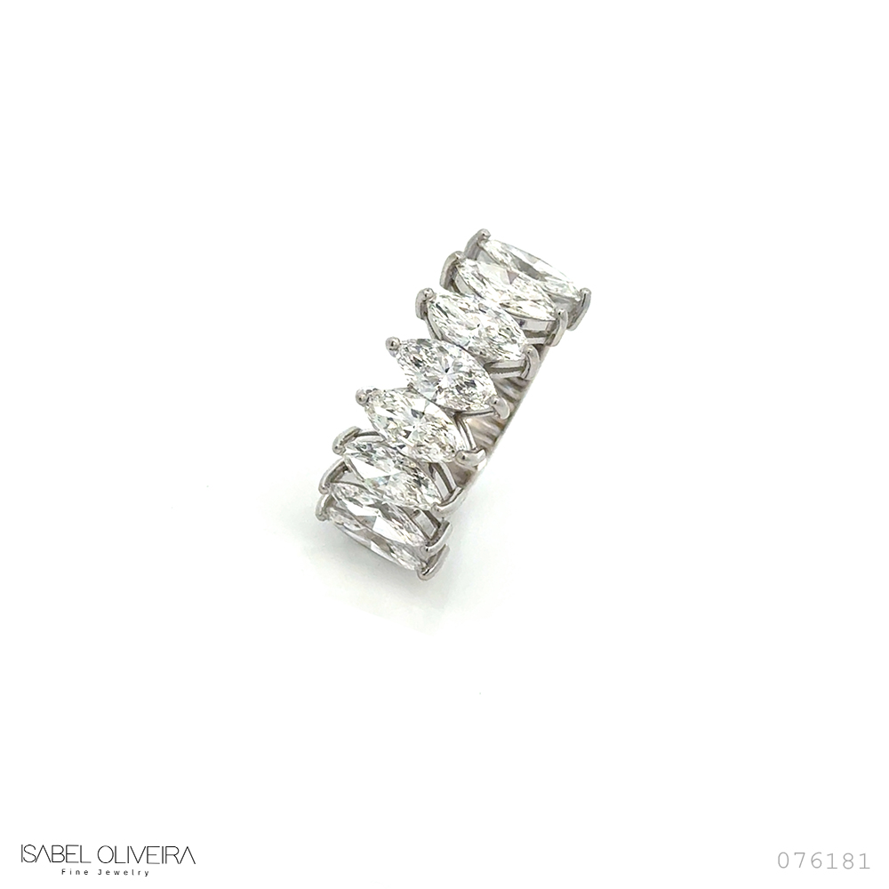 Meia Aliança 8 Diamantes Navetes 3,64ct 4,23g Ouro Branco 18k - GIA - Coleção Soulmates