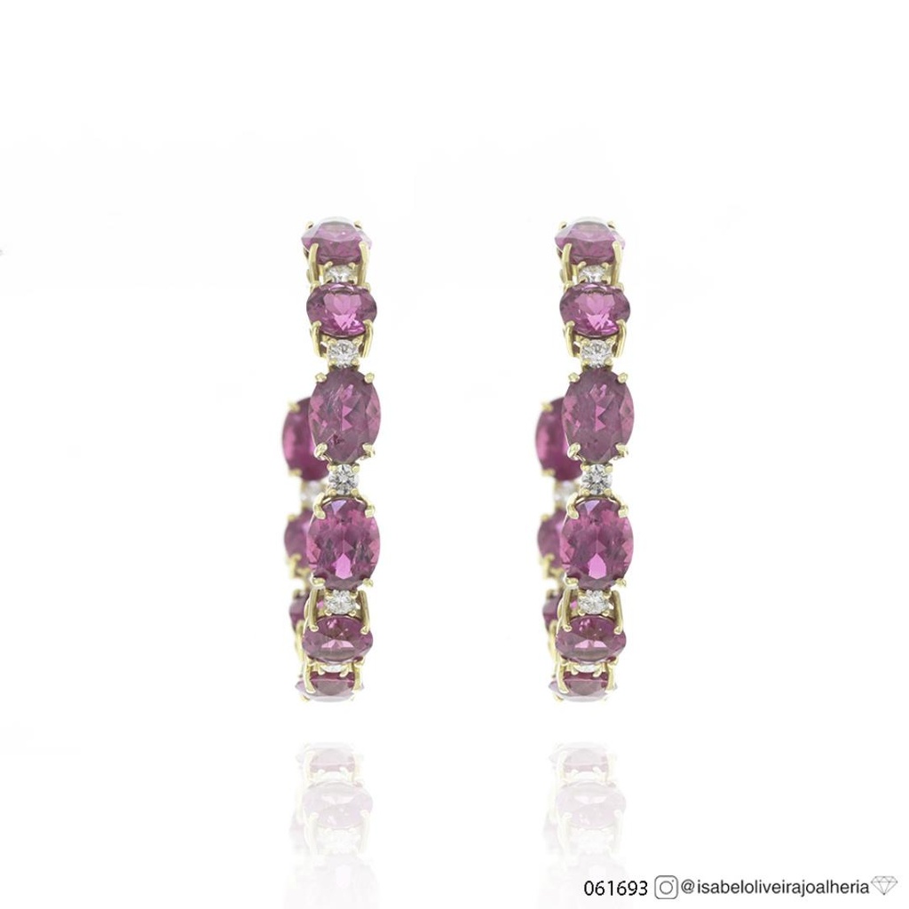 [061693] Argola 12 Rubelitas Ovais 14,85ct com Diamantes em Ouro Amarelo 18k
