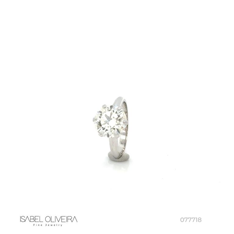[077718] 405-Anel Solitário 6 Garras Brilhante 4,00ct K SI2 4,63g Ouro Branco 18k - GIA 1538403464 - Coleção Only You