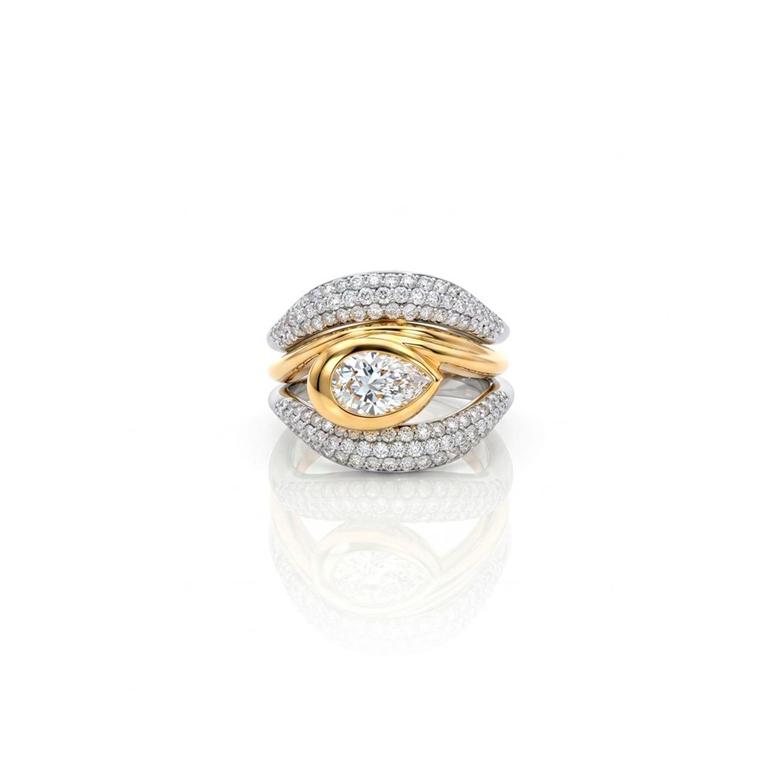 [077414] Anel Triplo Diamante Gota 1,02ct g SI1 com 2 Meia Alianças 118 Brilhantes 0,90ct H VS2 10,41g Ouro Amarelo e Branco 18k - EGL 1701922830 - Coleção Laisa