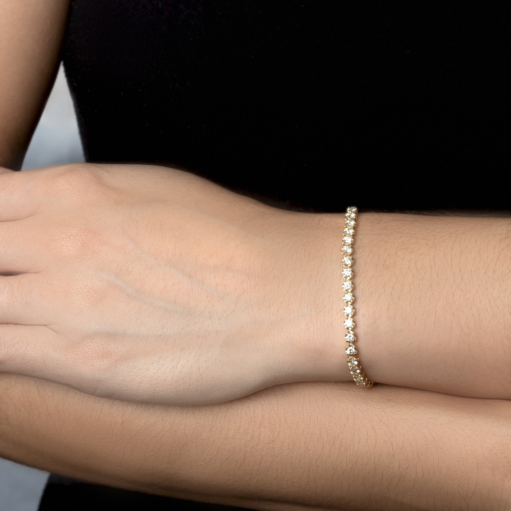 [073702] 1,8-Pulseira Riviera 53 Brilhantes 0,98ct 5,92g 16cm Ouro Amarelo 18k - Coleção Rivieras