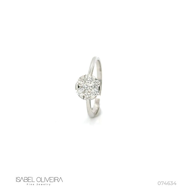 ANBOT8BM-ANEL Botao 8MM 7 Brilhantes 0,51CT H VS2 2,0G Ouro Branco 18K - Coleçao Botao
