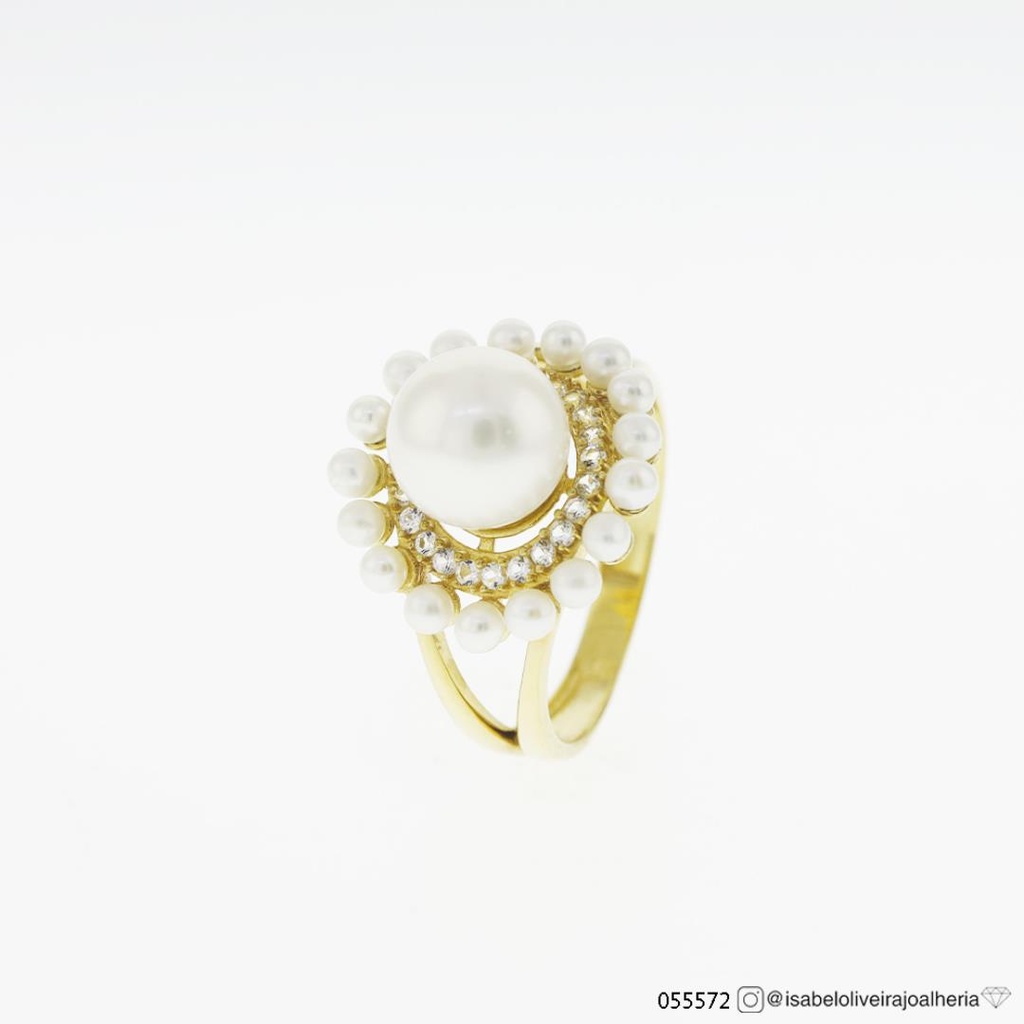 [055572] Anel 1 Pérola 8,00mm 17 Pérolas 2,25mm 23 Safiras Branca 1,25mm 4,10g Ouro Amarelo 18k - Coleção Over The Moon