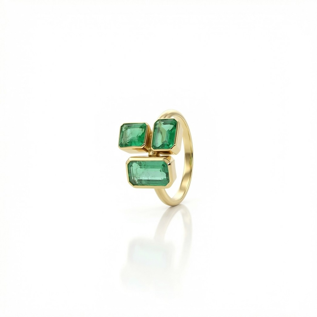 Anel 3 Esmeraldas Colombianas 3,60ct em Ouro Amarelo 18k