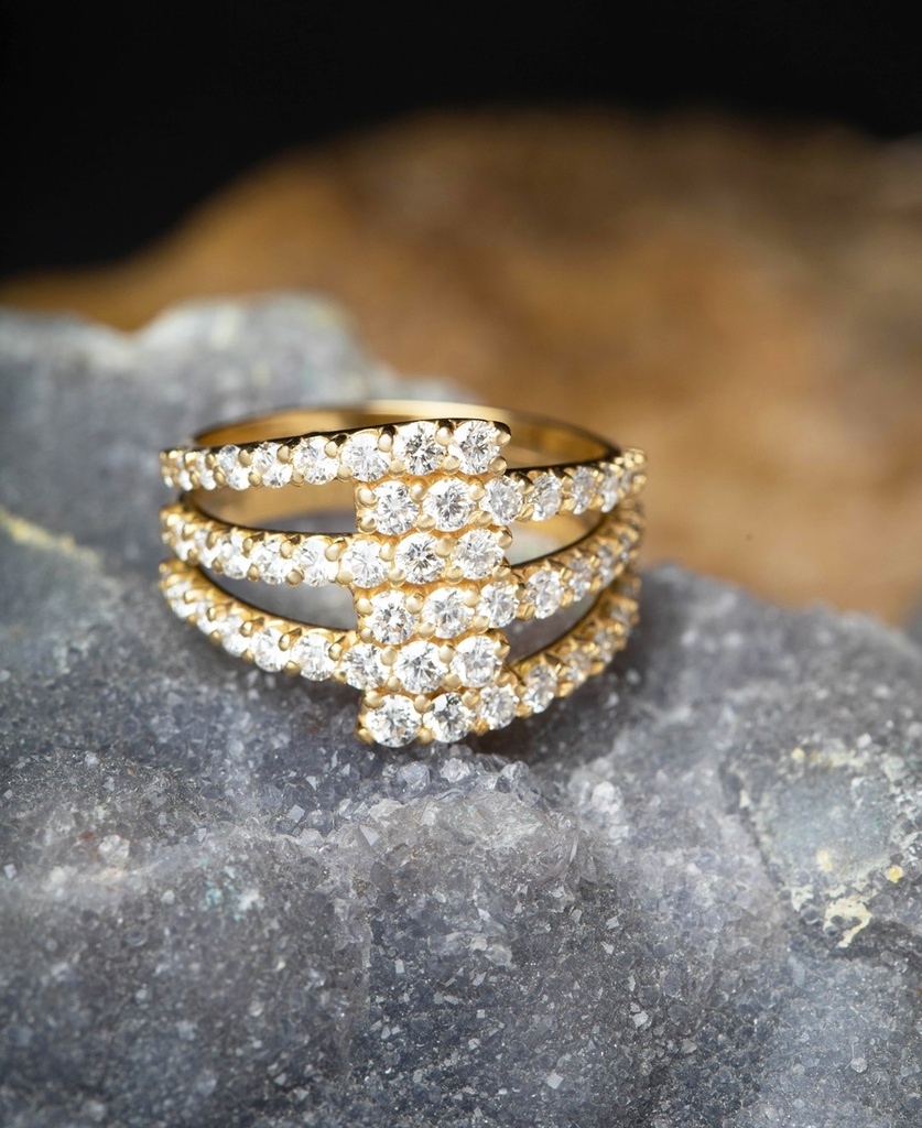 [066744] Anel 7 Aros Cravados Degradê 56 Brilhantes 2,18ct H VS2 8,72g Ouro Amarelo 18k - Coleção Laisa