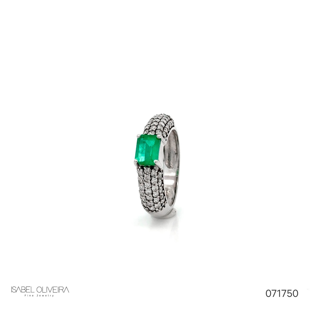 [071750] Anel 1 Esmeralda Brasileira Octogonal 0,57ct com Diamantes em Ouro Branco 18k