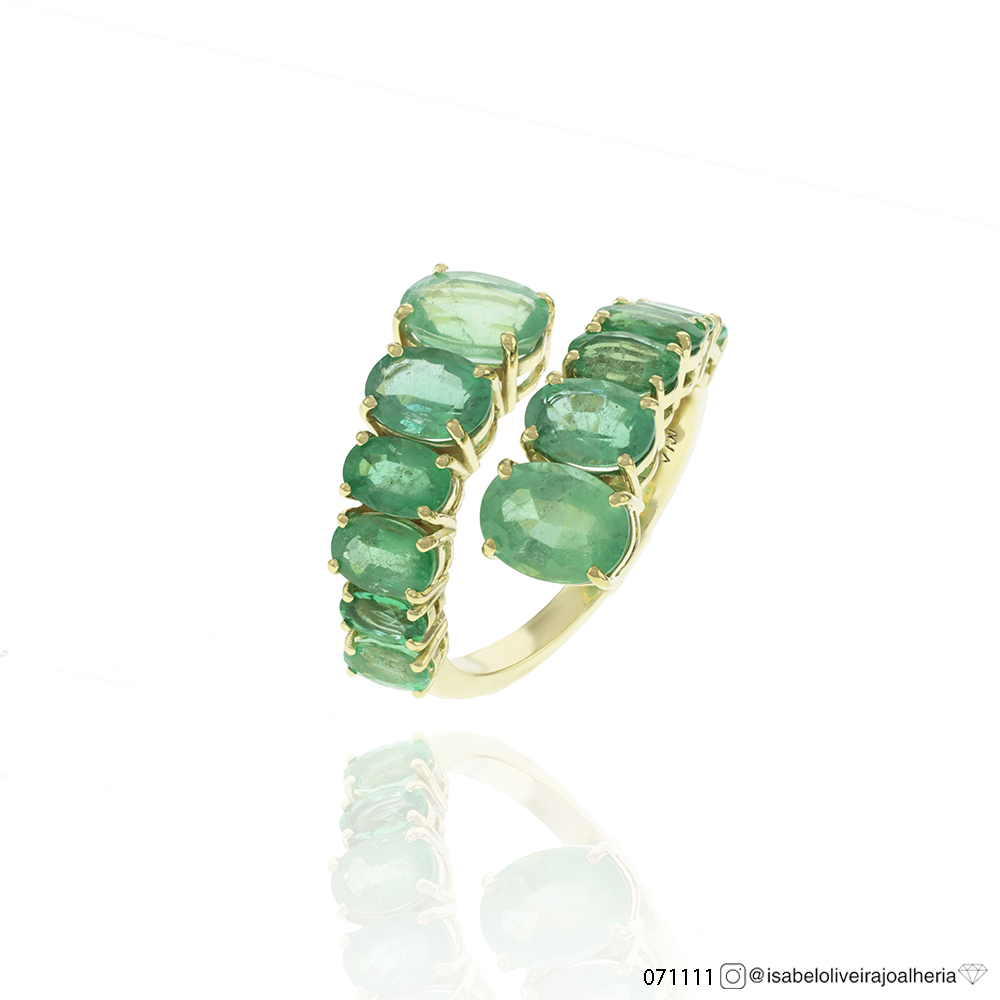 [071111] Anel 12 Esmeraldas Brasileiras Ovais 6,80ct em Ouro Amarelo 18k