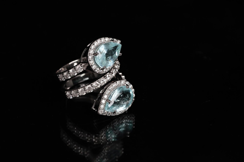 Anel 2 Turmalinas Paraíbas Gota 5,27ct com Diamantes em Ouro Branco 18k