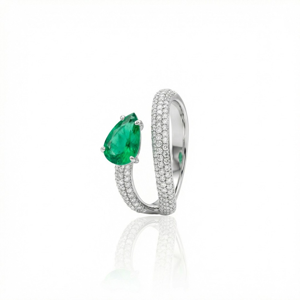 [074677] Anel Esmeralda Colombiana Gota 1,01ct com Diamantes em Ouro Branco 18k