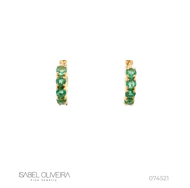 [074521] ARG01ESMAM-Argola 11mm Diâmetro 1 Fileira com Meia Cravação 10 Esmeraldas 0,68ct 2,19g Ouro Amarelo 18k - Coleção Argolas Fashion