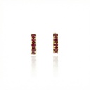 ARG01RUBAM-Argola 11mm Diâmetro 1 Fileira com Meia Cravação 10 Rubis 0,77ct 2,12g Ouro Amarelo 18k - Coleção Argolas Fashion