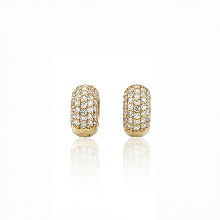 ARG06BRIAM-Argola 15mm 5 Fileiras 1,80mm Meia Cravação Externa 68 Brilhante 1,61ct GVS1 9,35g Ouro Amarelo 18k - Coleção Argolas Fashion