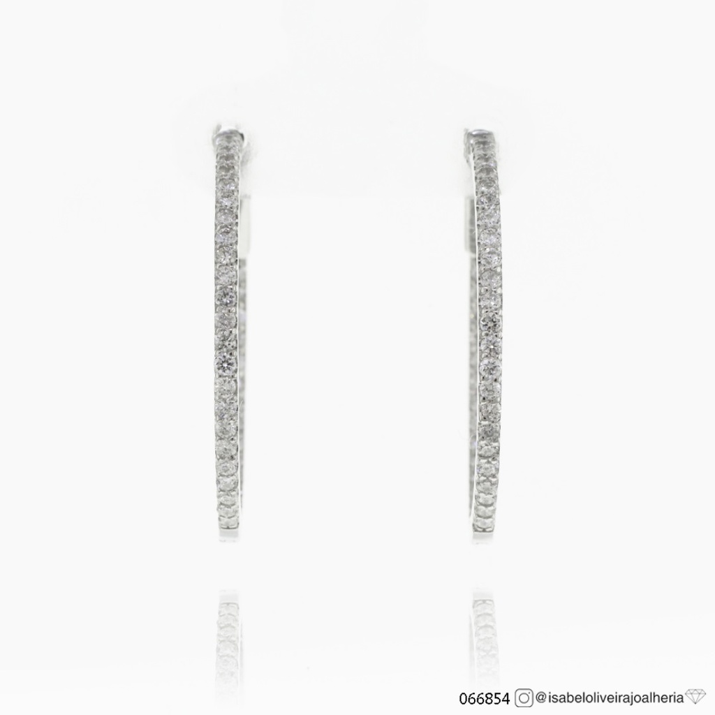 Argola Fina 28MM Diametro 1 Fileira com Cravaçao Externa e Interna 80 Brilhantes 0,89CT 5,64G Ouro Branco 18K - Argolas Fashion