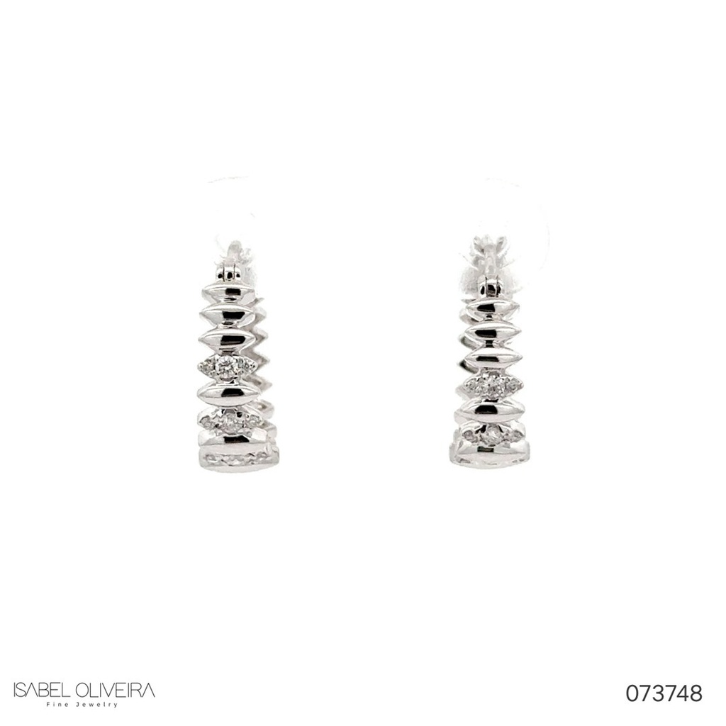 [073748] Argola Formato Navetes 36 Brilhantes 0,28ct 2,80g Ouro Branco 18k - Coleção Argolas Fashion