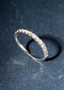 2,5-MEIA Aliança 15 Brilhantes 0,38CT 1,65G Ouro Branco 18K - Coleçao Soulmates