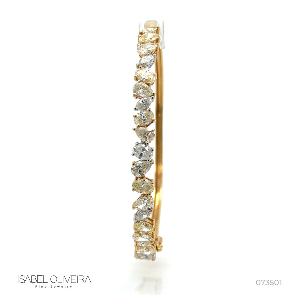 [073501] Bracelete 8 Diamantes Gota 1,86ct 7 Navetes 0,76ct 6 Ovais 1,46ct 8,21g Ouro Amarelo e Branco 18k - Coleção Onassis