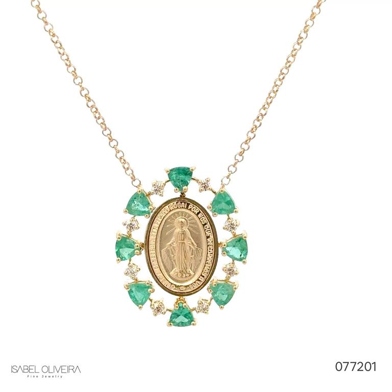 Colar Nossa Senhora das Graças 8 Esmeraldas Trillion 1,55CT 8 Brilhantes 0,17CT H VS2 6,93G 45CM Ouro Amarelo 18K - Coleçao Fe Santos