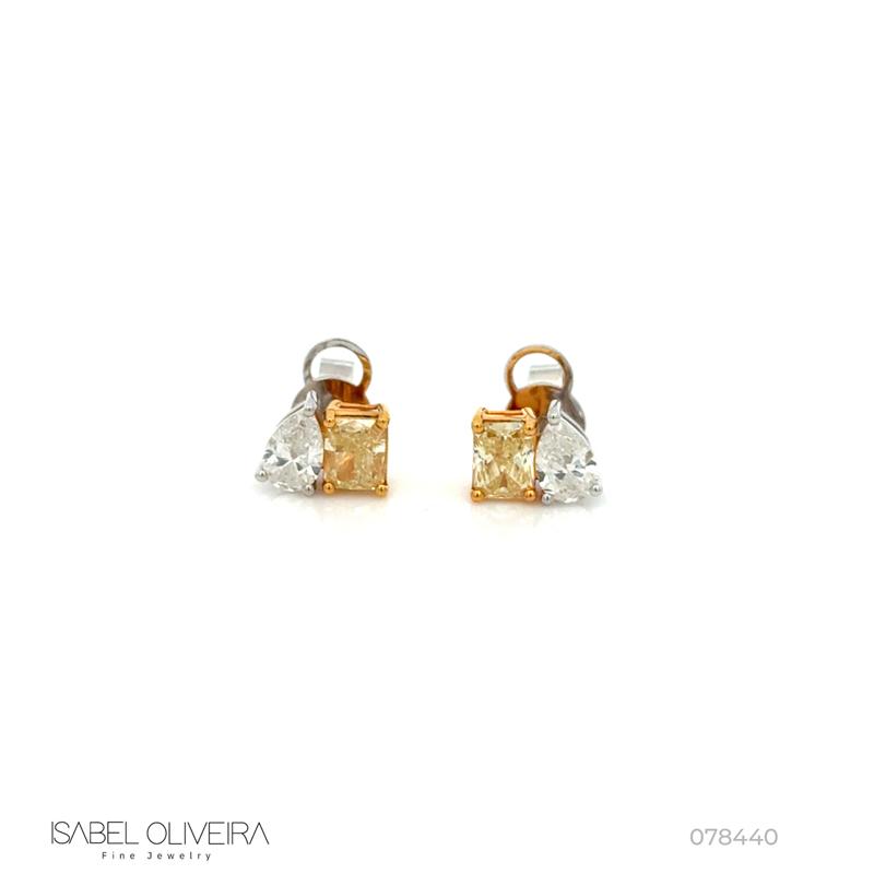 Anel 2 Diamantes Fancy 1,59ct 2 Diamantes Gota 1,05ct 3,80g Ouro Branco 18k - Coleção Laisa