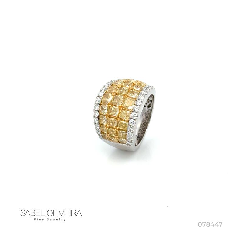 Anel 27 Diamantes Fancy 5,16CT 28 Brilhantes 0,89CT 11,41G Ouro Branco e Amarelo 18K - Coleçao Laisa
