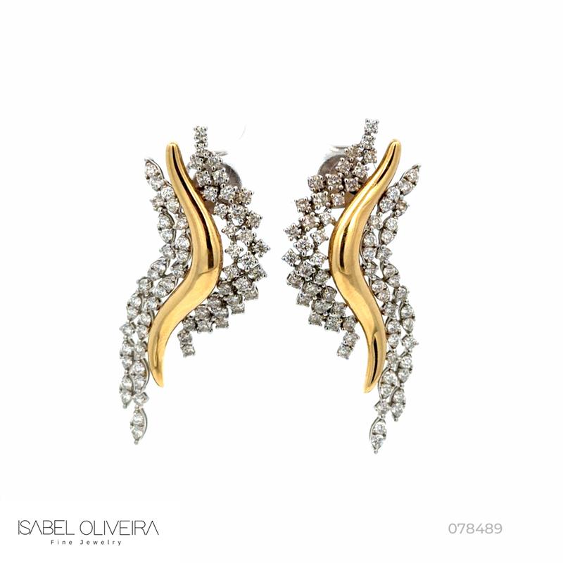 Brinco Longo Parte Amarela Polida 130 Brilhantes 2,44CT 11,30G Ouro Branco e Amarelo 18K - Coleçao Laisa