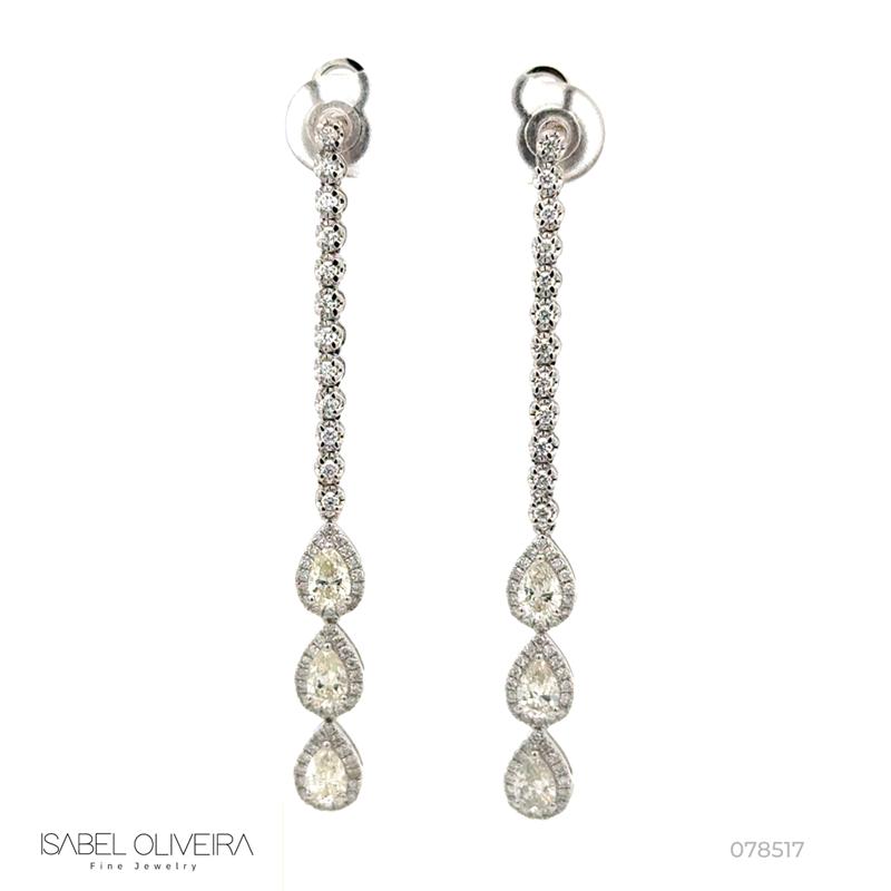 Brinco Pendurado 6 Diamantes Gota 1,43CT 120 Brilhantes 0,61CT 4,80G Ouro Branco 18K - Coleçao Laisa
