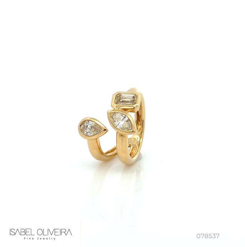 Anel 3 Diamantes Fancy Emerald Gota Navete 1,73CT 4,88G Ouro Amarelo 18K - Coleçao Laisa