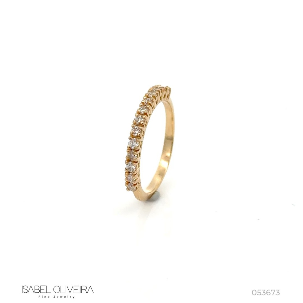 [053673] 2-Meia Aliança 13 Brilhantes 0,26ct H VS1 1,94g Ouro Amarelo 18k - Coleção Soulmates