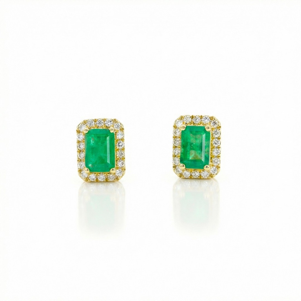 Brinco 2 Esmeraldas Brasileiras Octogonal 0,95ct com Diamantes em Ouro Amarelo 18k