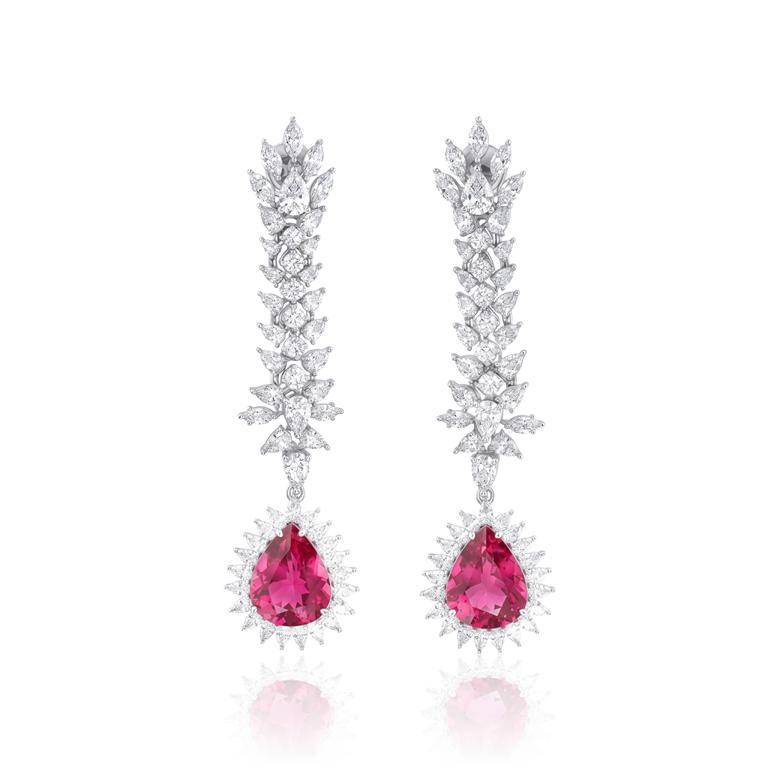 [068734] Brinco 2 Rubelitas Gotas 18,49ct com Diamantes em Ouro Branco 18k