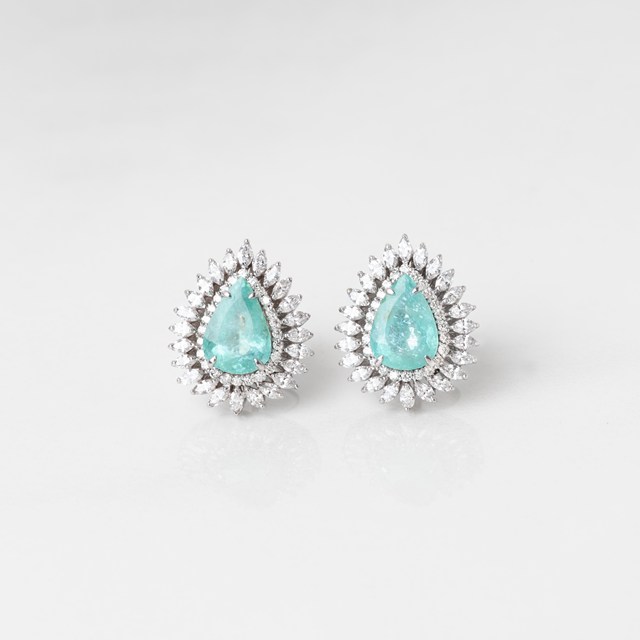 Brinco 2 Turmalinas Paraíbas Gota 5,15ct com Diamantes em Ouro Branco 18k