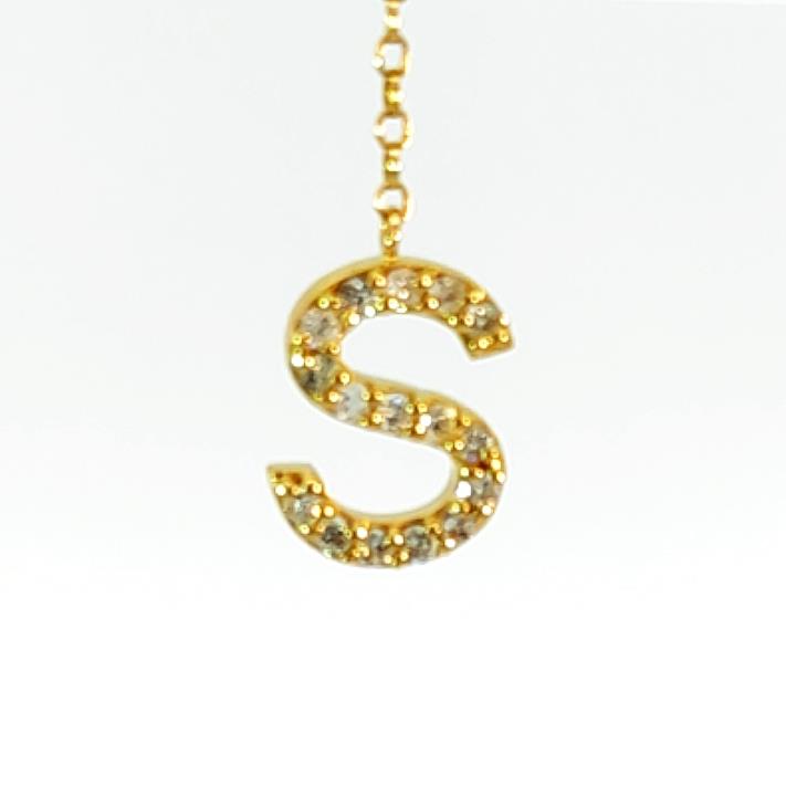 Pingente Letra S 16 Brilhantes 0,22ct H/i/j SI1/VS2 para Tornozeleira 0,93g Ouro Amarelo 18k - Cristiane